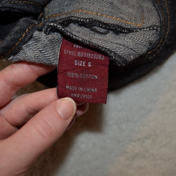 Max Rave dark denim crop vest with 4 pockets, shirt collar and racerback size S - Picture 12 of 13